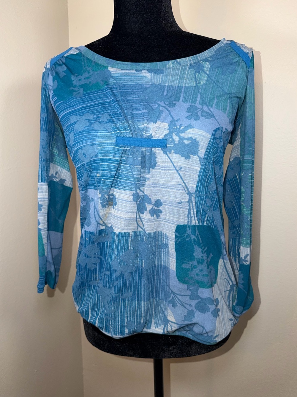 Y2K DKNY Jeans Floral Stripes Fairy Whimsy 3/4 Sleeve Stretchy Top 2010s Cinched